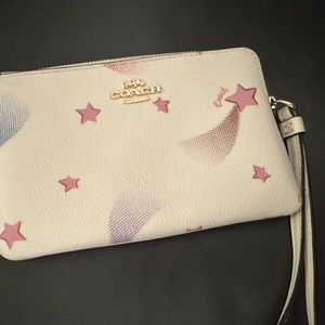 Coach small wristlet 2 card slots